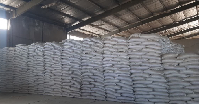 حمل و توزیع کود اوره به میزان 550تن به انبار کارگزاران شهرستان ری