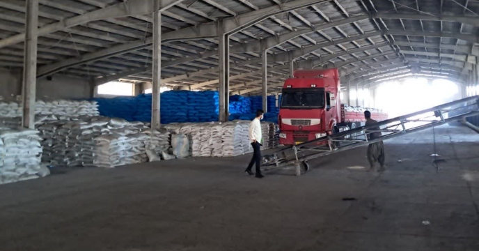 تامین پایدار نهاده‌های کشاورزی؛ توزیع بیش از ۳۱ هزار و ۷۰۰ تن کود یارانه‌ای در استان کرمان