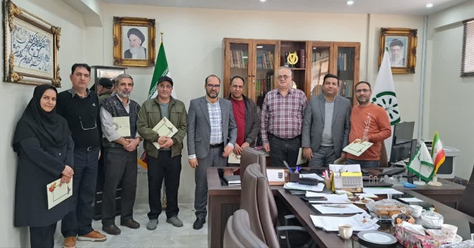 قدردانی از همکاران امور مالی شرکت خدمات حمایتی کشاورزی استان اصفهان به مناسبت روز حسابدار