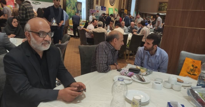مدیر کل شرکت پشتیبانی امور دام استان در همایش بازاریابی کود استان همدان حضور داشت