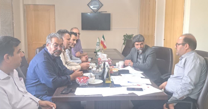 ملاقات چهره به چهره(شهردار  شهرستان داران و شورای اسلامی شهرستان فریدن) پیرامون تهیه، تامین و توزیع نهاده های کشاورزی