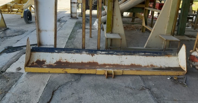 فروش یک دستگاه لندلولر شرکت دقت کشت موجود در انبار سازمانی شرکت خدمات حمایتی کشاورزی استان آذربایجان غربی از طریق مزایده 