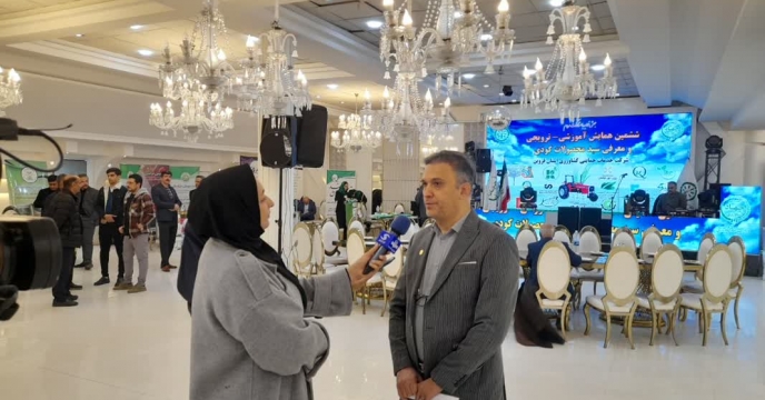 مصاحبه مدیر استان با صداو سیما در همایش بازاریابی کود استان قزوین