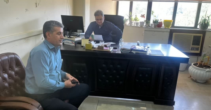 برگزاری جلسه با حضور کارشناس فنی شرکت خدمات حمایتی کشاورزی استان هرمزگان و مدیر مرکز مکانیزاسیون سازمان جهاد کشاورزی استان