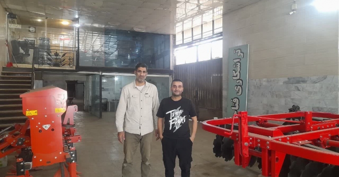 بازدید کارشناس ماشین ها و ادوات کشاورزی شرکت خدمات حمایتی کشاورزی استان گلستان از کارگاه تولیدی شرکت فتاحی در شهرستان گرگان