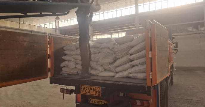 فروش میزان 405 تن انواع کود یارانه‌ای به کارگزاران در جنوب کرمان