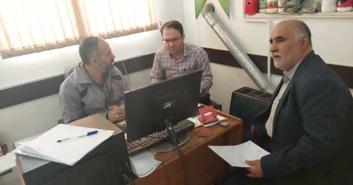 نظارت مستمر خدمات حمایتی کشاورزی قم بر کیفیت و توزیع کودهای یارانه‌ای