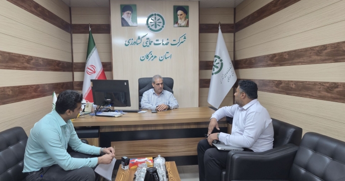 نشست مدیر شرکت خدمات حمایتی کشاورزی هرمزگان با مدیرعامل تعاونی روستایی سندرک