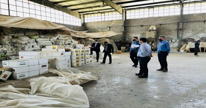 گزارش تصویری از بازدید کارگروه پایش و نظارت از کارخانه تولید کودهای شیمیایی در شهرستان کوار 