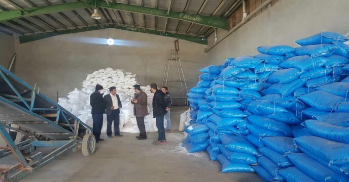 تدارک و توزیع 55000 تن انواع کودهای کشاورزی در سال 1403 استان مرکزی