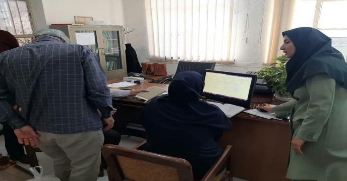 آموزش سیستم پایش کودی توسط همکاران خدمات حمایتی در مرکز جهاد کشاورزی شهرستان شازند