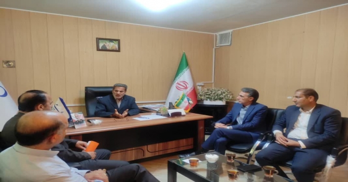 نشست مدیر شرکت خدمات حمایتی کشاورزی استان مرکزی با نماینده مجلس شازند ، جناب مهندس هادیانپور 