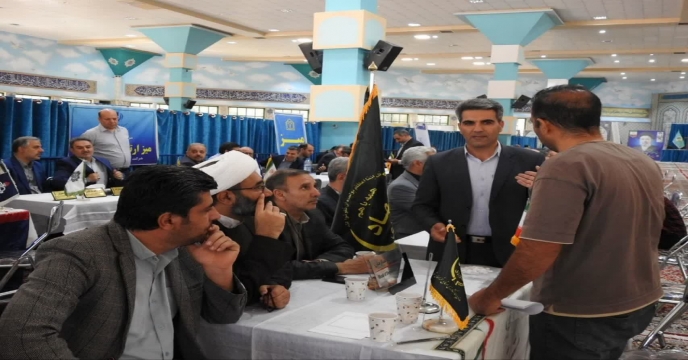 به مناسبت هفته دولت برپایی میزخدمت همزمان در نماز جمعه به همراه جهاد کشاورزی استان  