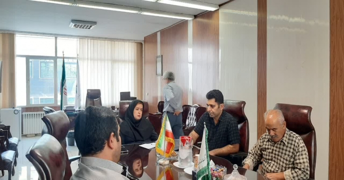 برگزاری جلسه با پیمانکار حمل ونقل نهاده های شرکت خدمات حمایتی کشاورزی استان تهران