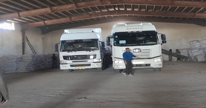 ارسال و توزیع مقدار2272 تن انواع کود کشاورزی یارانه ای از طریق سامانه پایش برای کشاورزان شهرستان ساوه و زرندیه