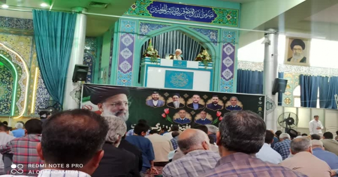 حضور مدیریت و همکاران اسـتان در مراسم گرامیداشت نخستین سالگرد شهید جمهور ، مصلاي بیت المقدس اراك