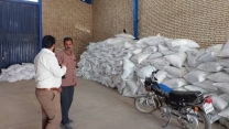 بازدید کارگروه پایش از انبار متقاضی کارگزاری توزیع کود در استان اصفهان