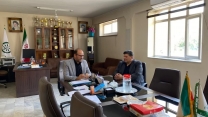 بررسی فنی و مالی تعمیر دستگاه بوجاری در دیدار سرپرست شرکت خدمات حمایتی کشاورزی استان اصفهان با رئیس اداره ماشین آلات و ادوات کشاورزی